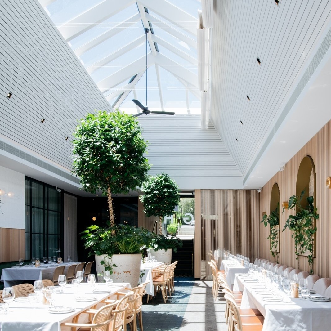 Feathers Hotel